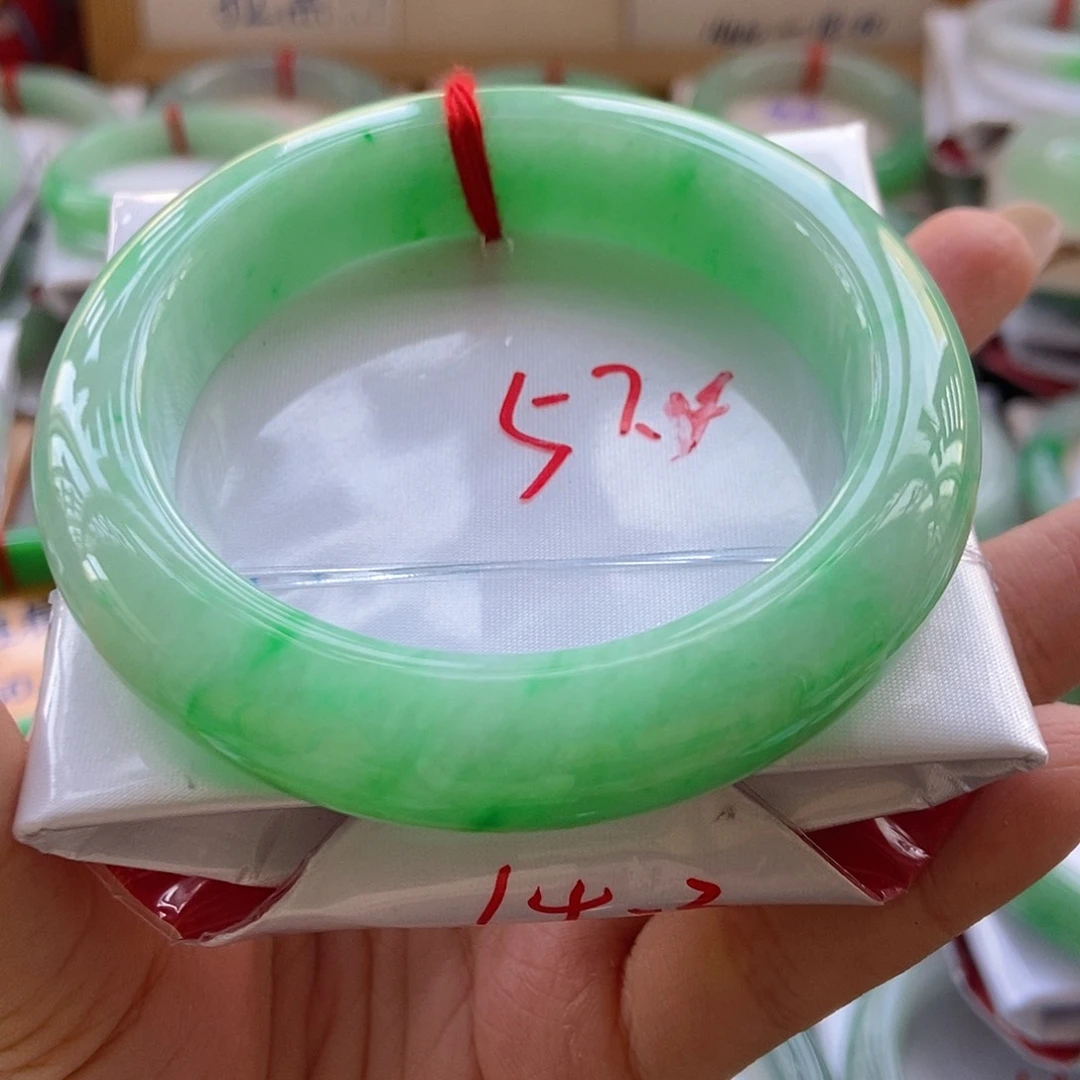 未镶嵌手镯翡翠f*r手镯