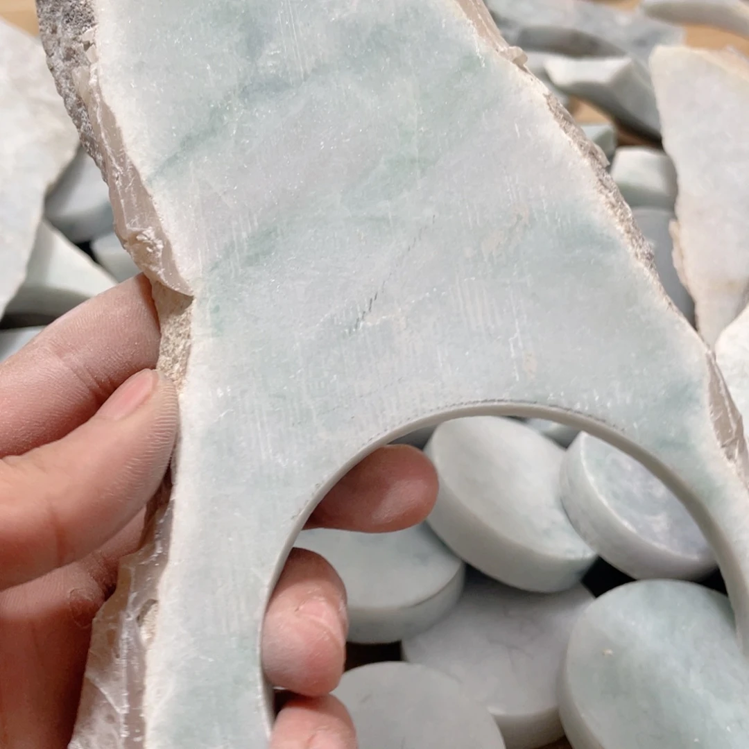 翡翠吊坠(不含链)未镶嵌毛*爹