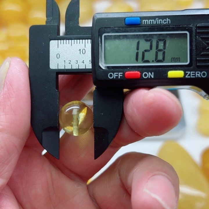 裸石琥珀（矿物珀）未镶嵌