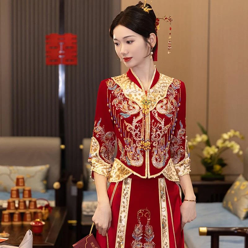 V领秀禾服新娘2025新款结婚中式出阁婚服出嫁重工大码小个子高端