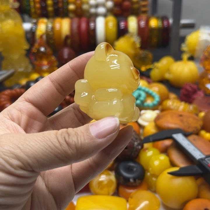 时尚饰品-吊坠小卡通