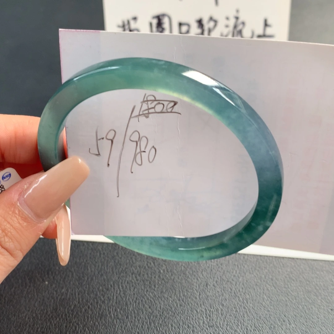 翡翠未镶嵌手镯天然翡翠