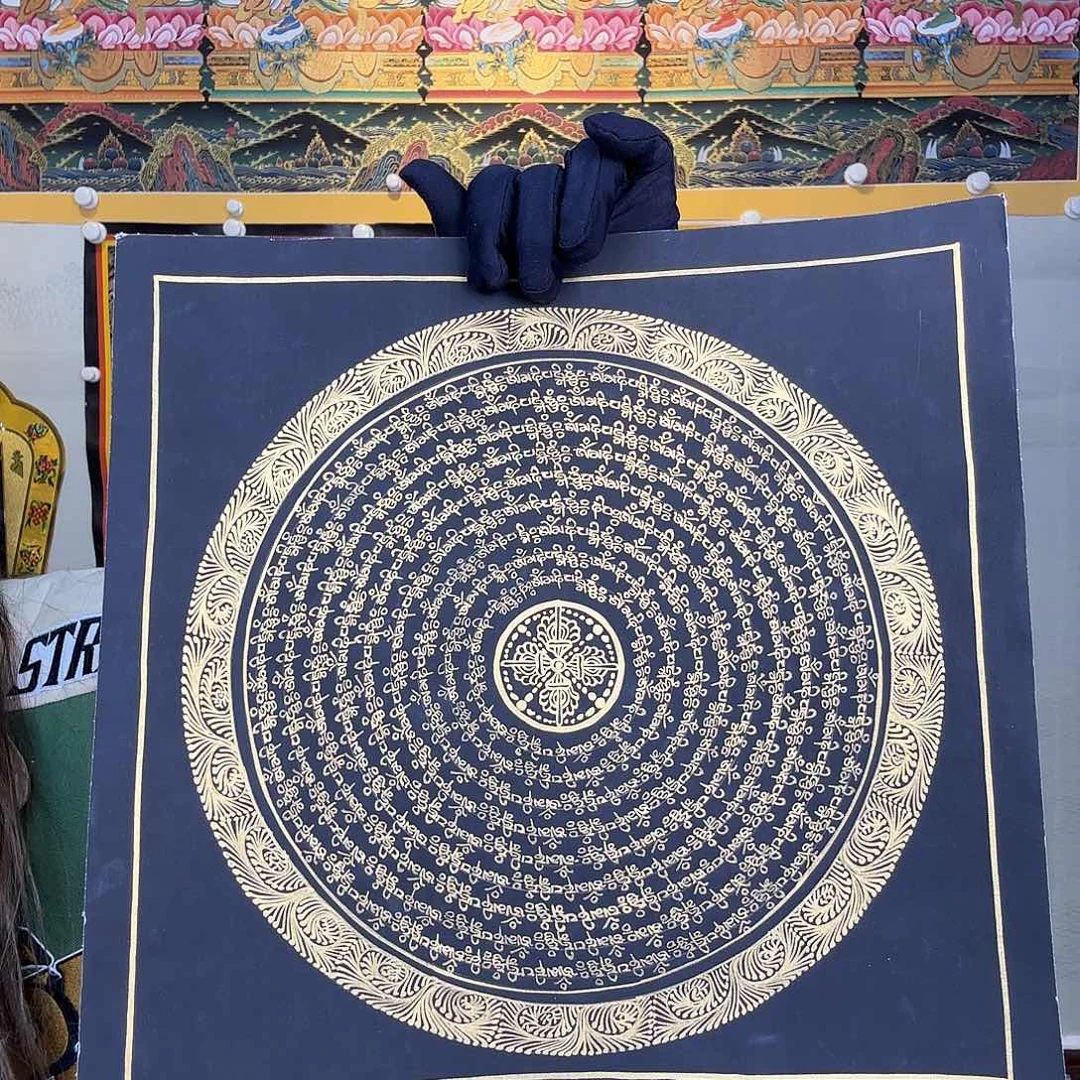 卷轴画纯手绘唐卡六字真言30厘米左右