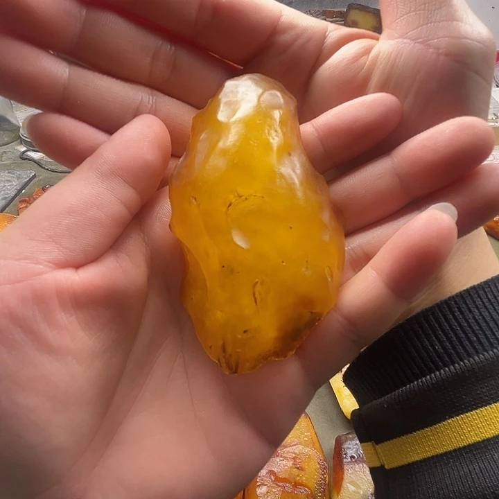 不***.定制琥珀未镶嵌纯天然蜜蜡吊坠