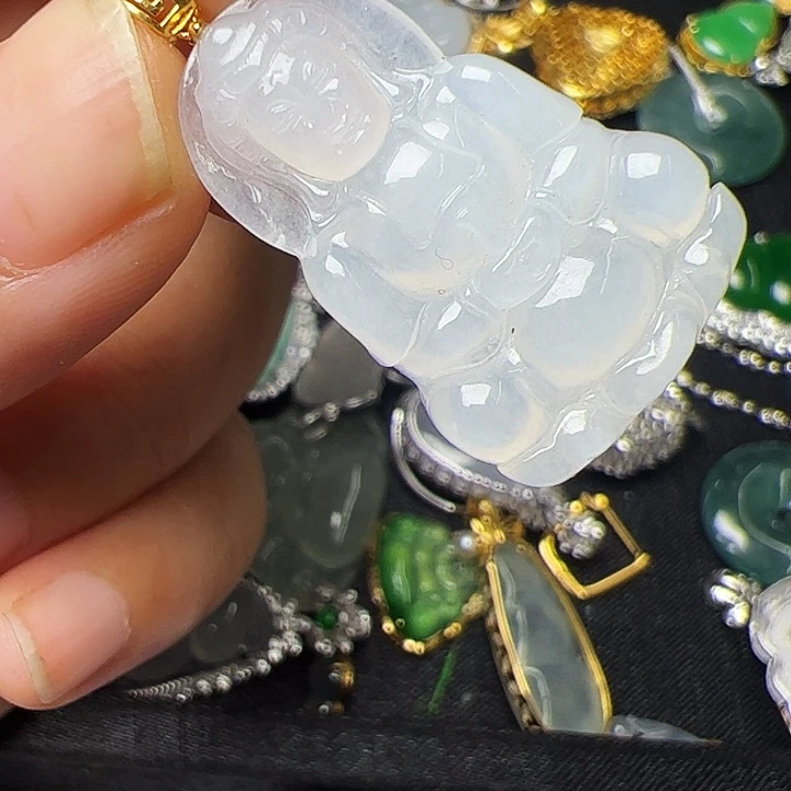 宜***捷翡翠18K金镶嵌吊坠(不含链)