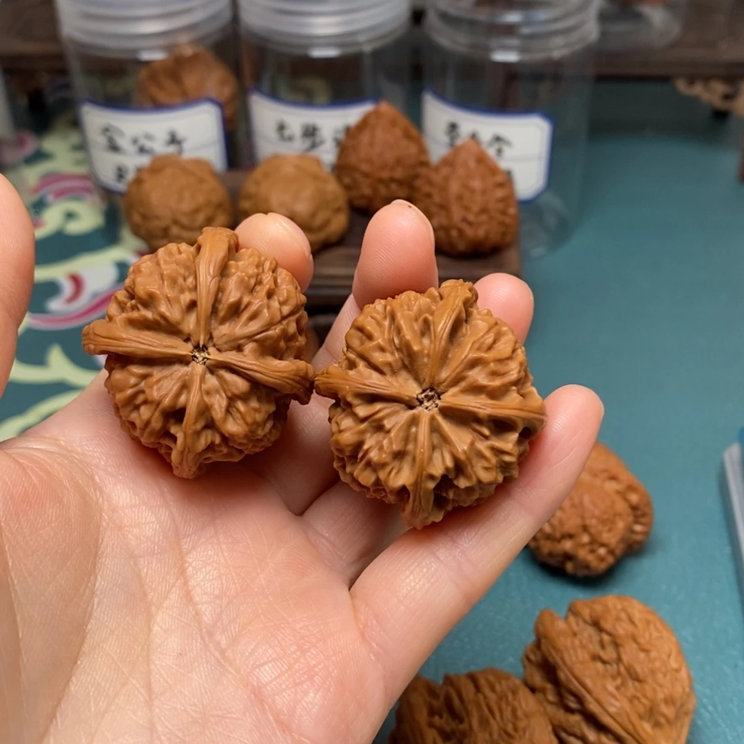 核桃39尺玉玺四棱修