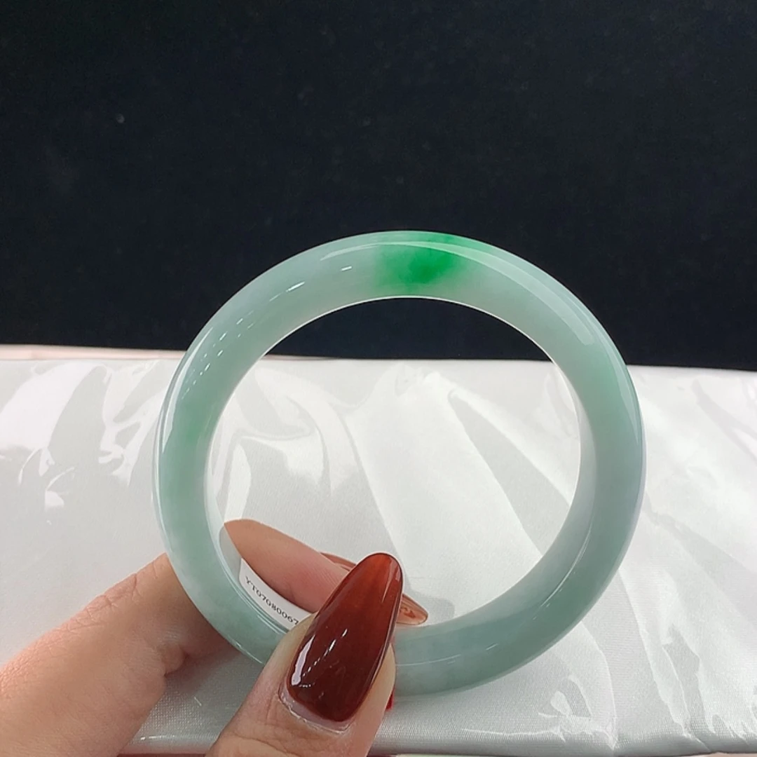 【闪购商品】未镶嵌手镯翡翠正56