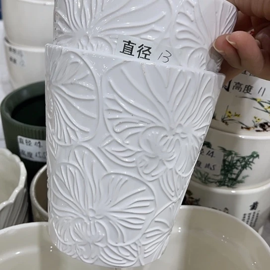 多肉绿植陶瓷花盆9.9包邮，有孔