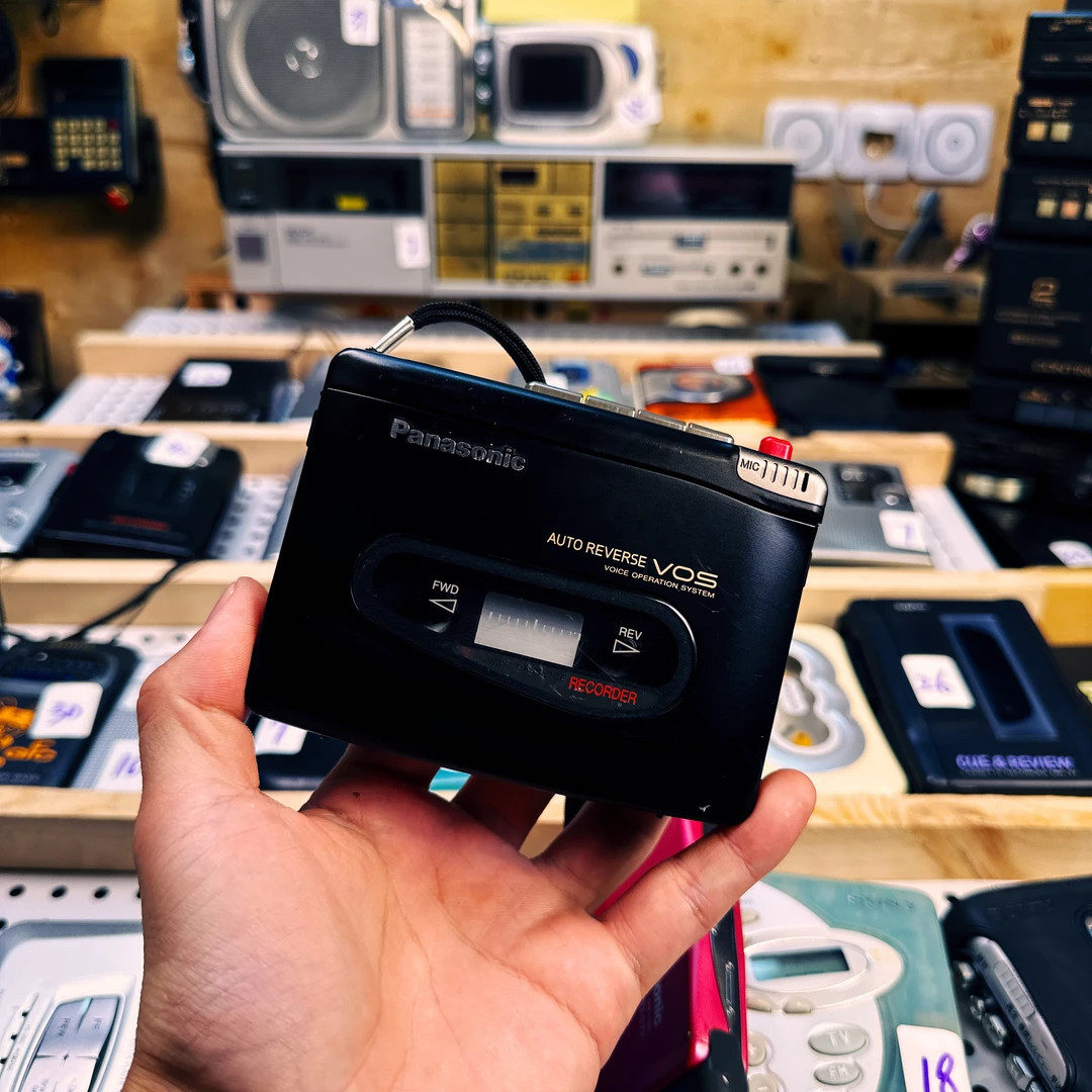 经典型号RQ-L400工艺品摆件