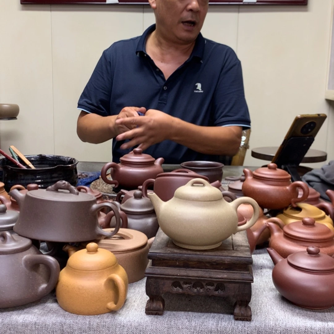 茶壶段泥溢香160 C左右半手工制作
