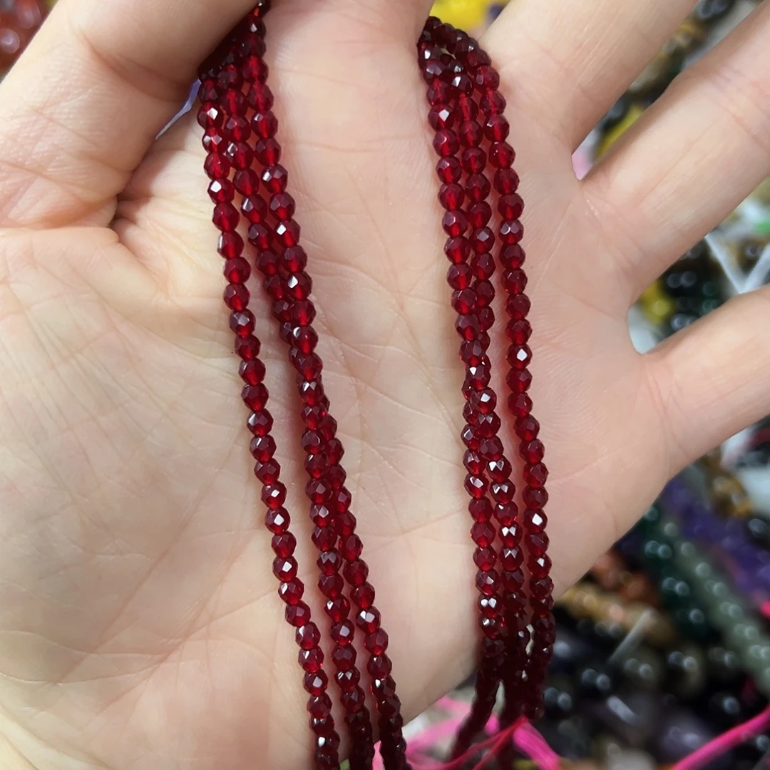 玛瑙/玉髓未镶嵌珠宝半成品，卡3石榴石2条