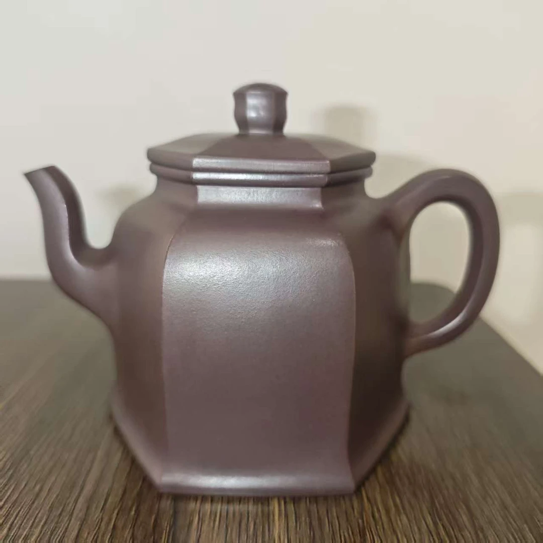 【精品紫砂】-lot009-六方金钟-老紫泥-王玉娟-250cc