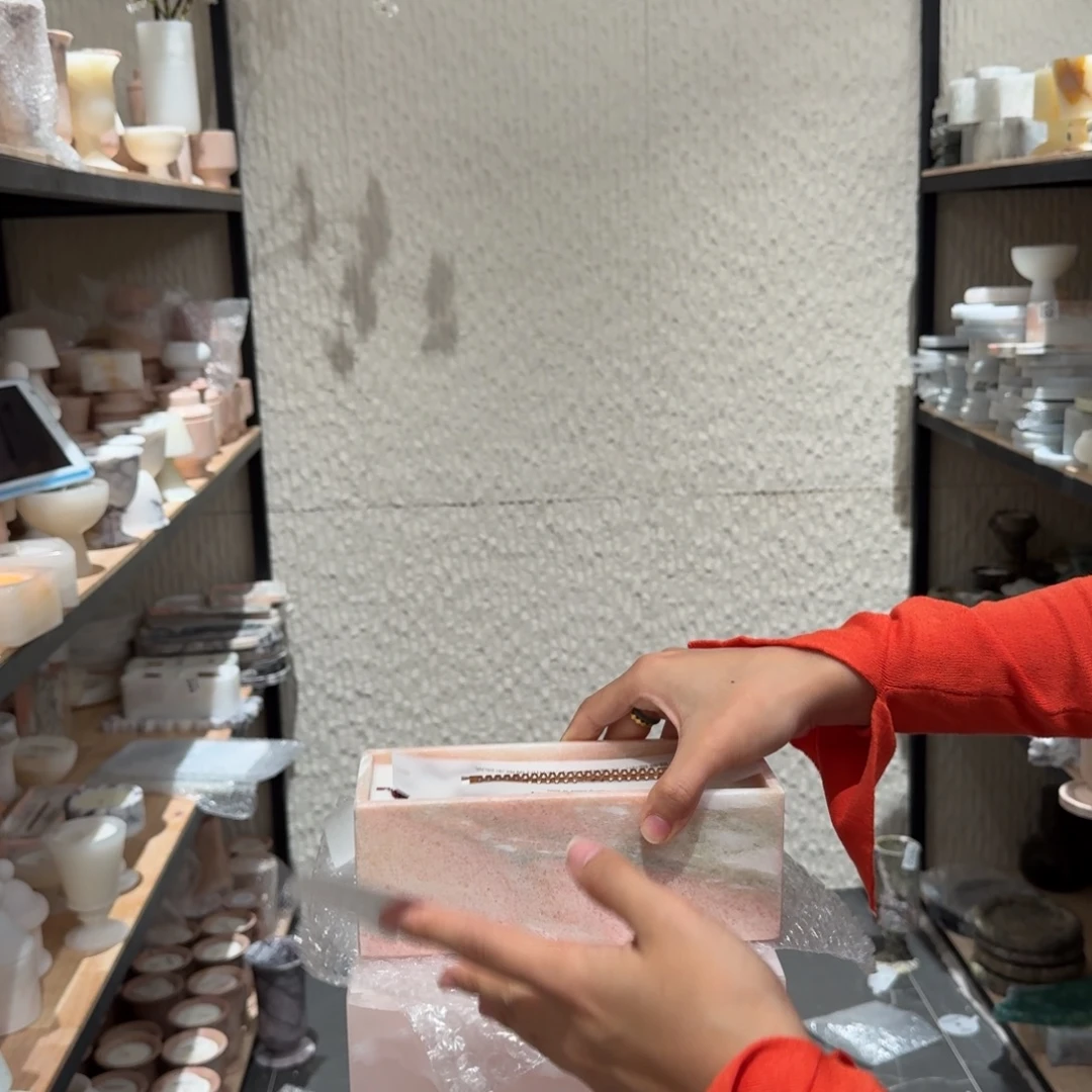 h60。      渗。 人。