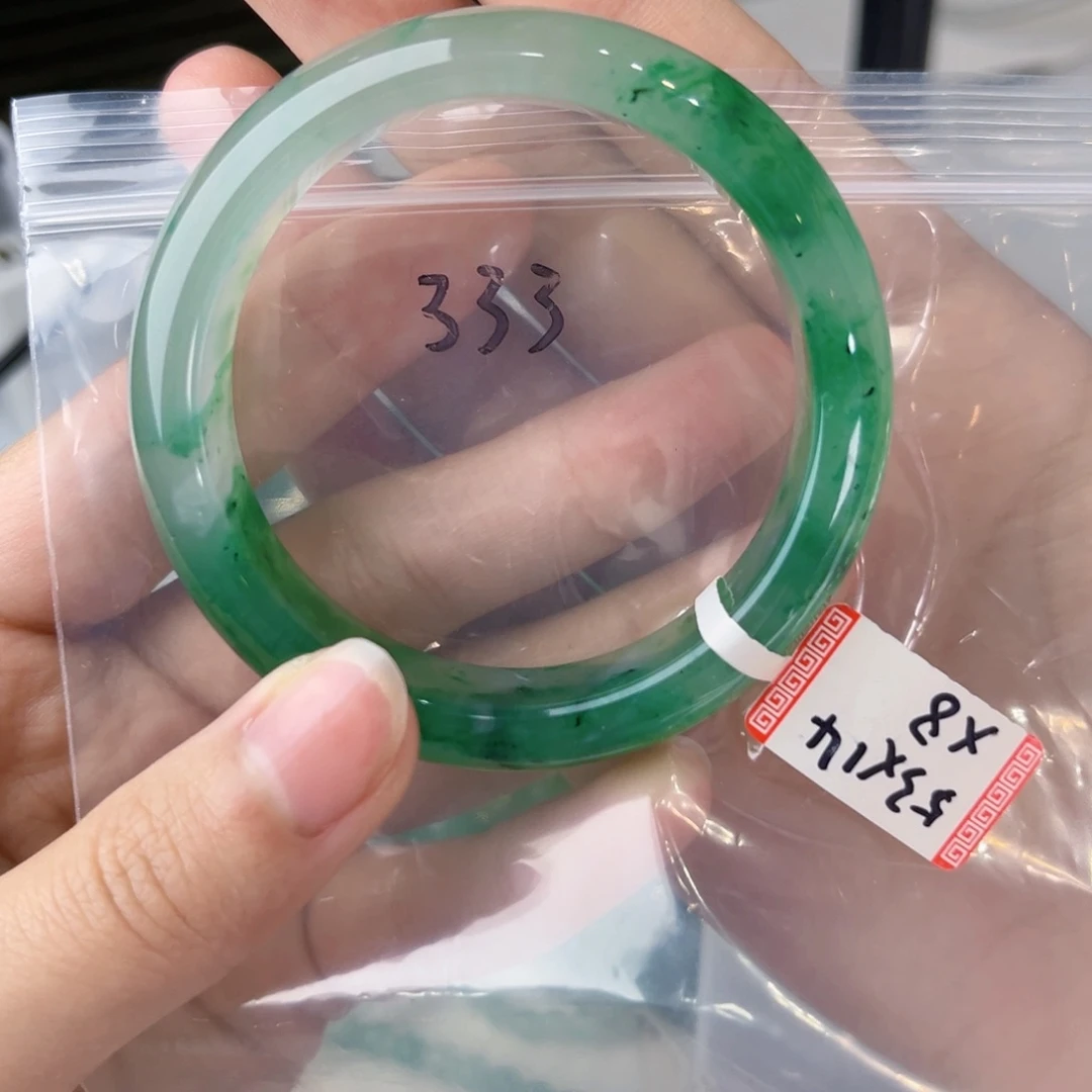 石英质玉手镯未镶嵌dfhj