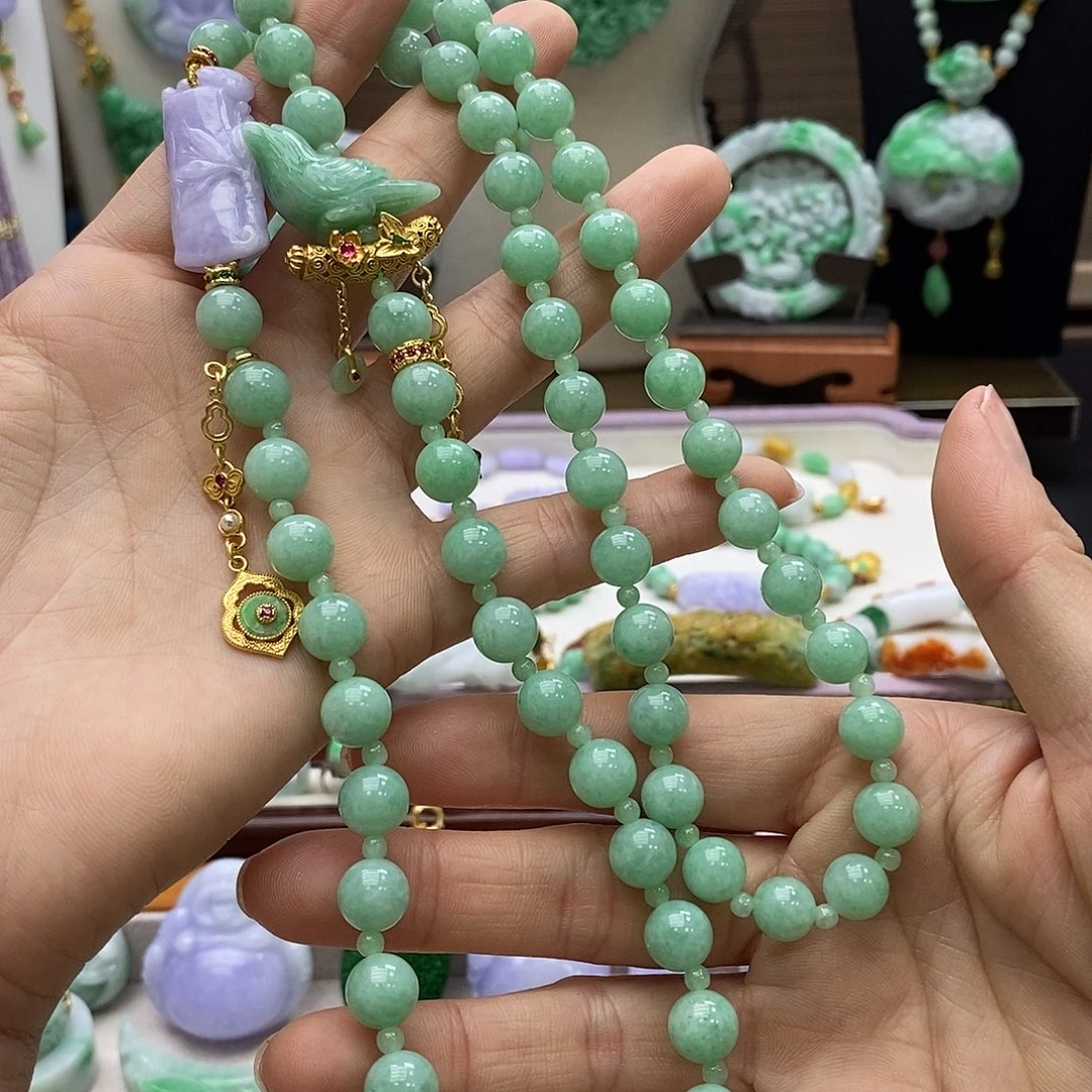 翡翠未镶嵌颈饰天然