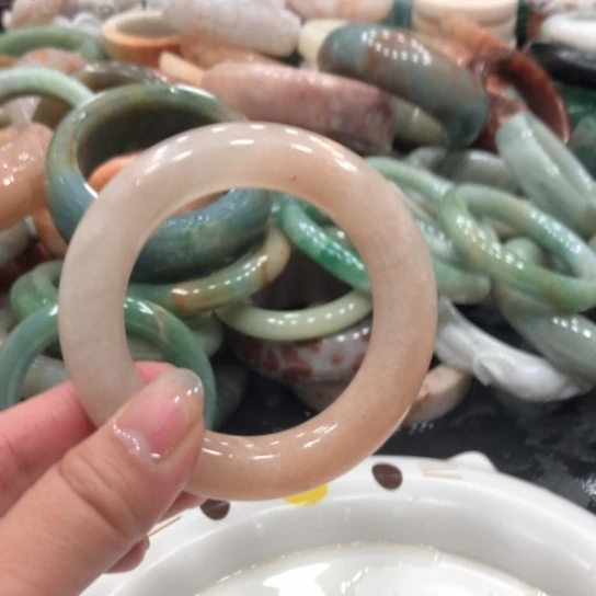 未镶嵌石英质玉珠宝半成品喜*
