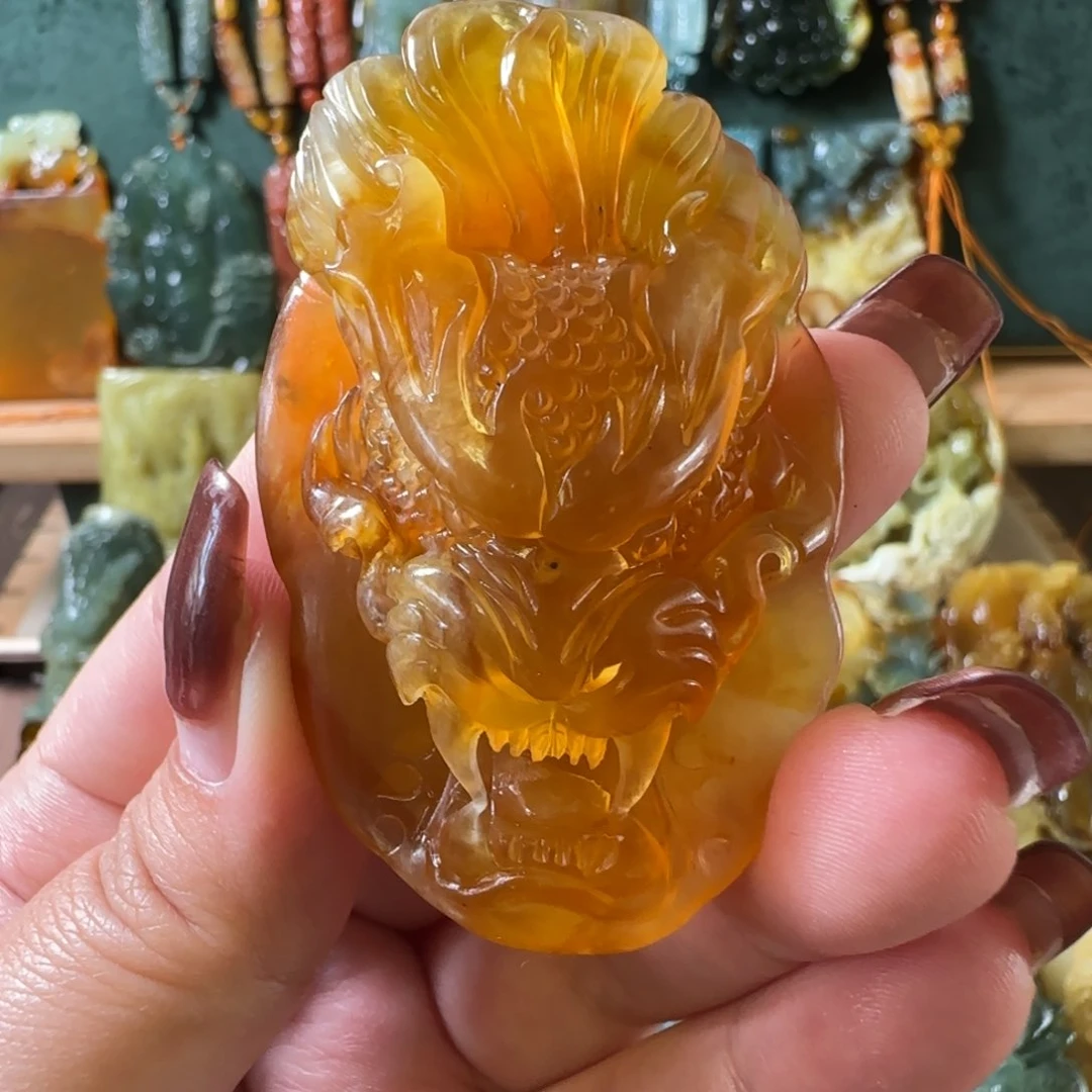 蛇纹石玉合金颈饰