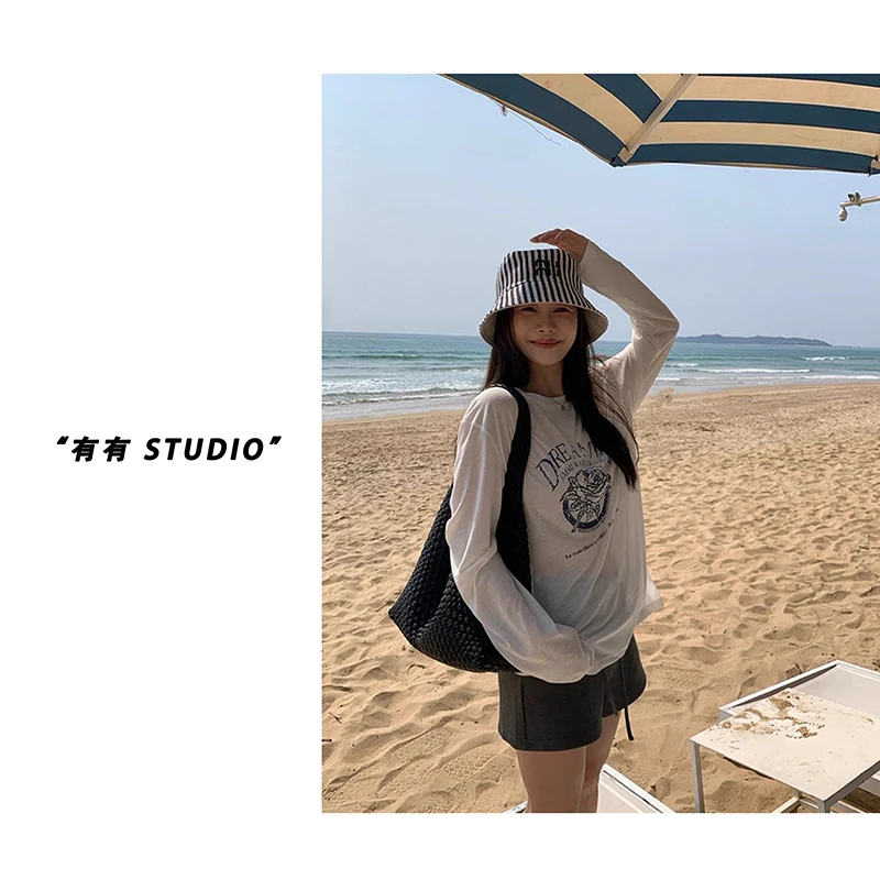 「简约字母玫瑰防晒罩衫」韩系圆领宽松显瘦薄款空调衫女士长袖T恤