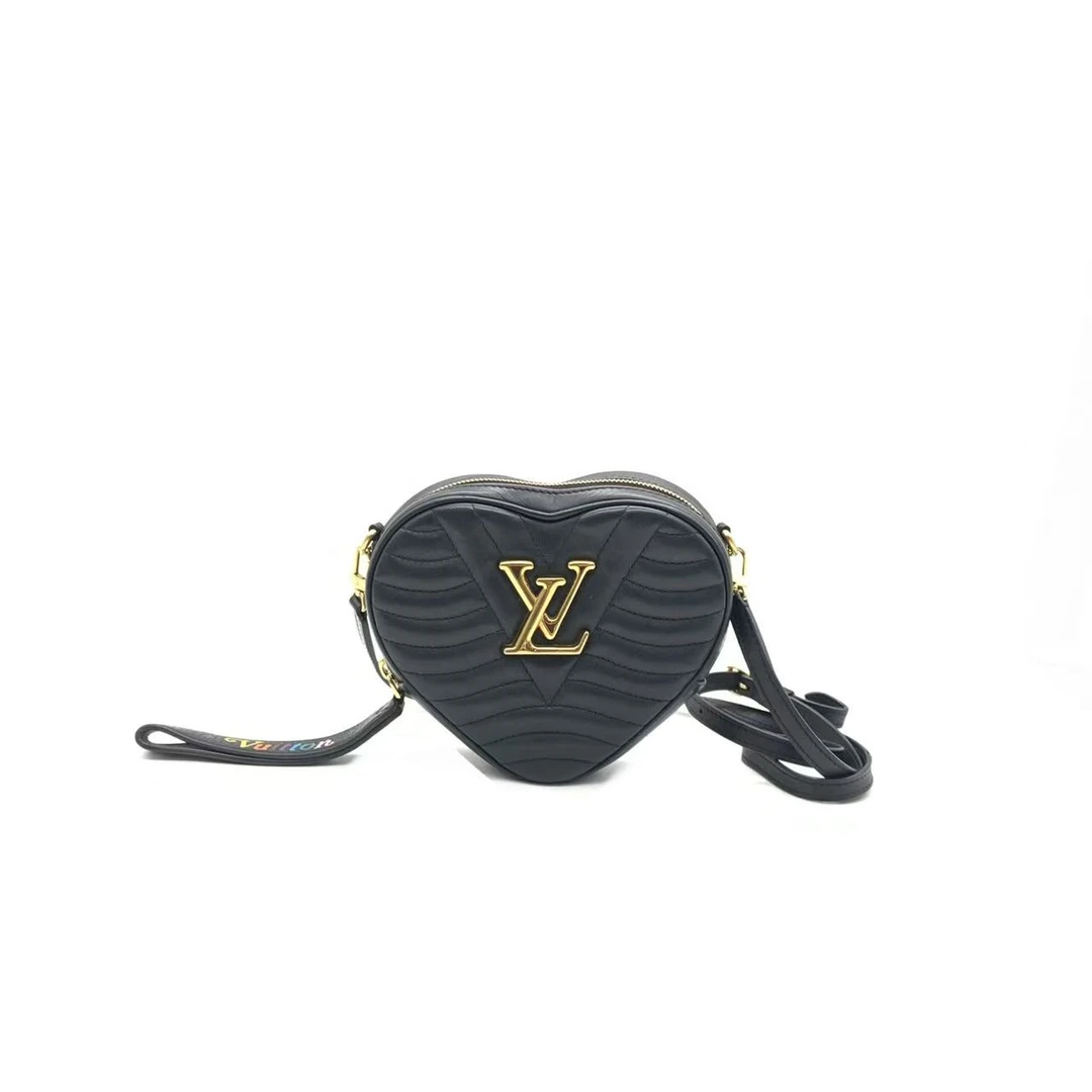 95新 LouisVuitton/路易威登 【安则专属】黑色爱心斜挎包