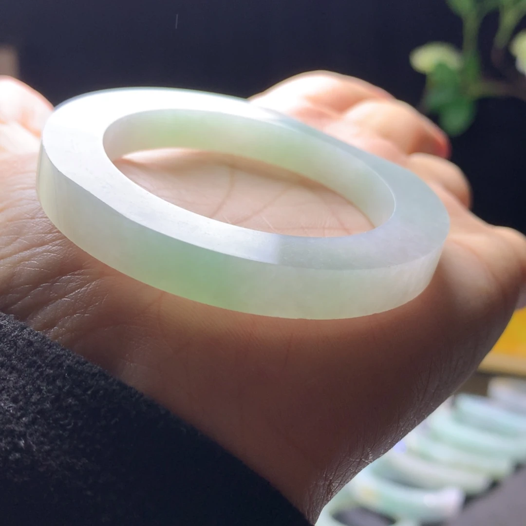 定制翡翠未镶嵌翡翠48_50圆条