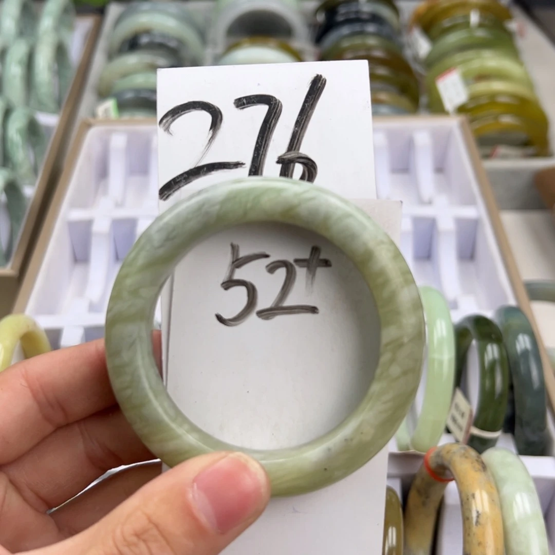 岫玉手镯未镶嵌天然岫玉微瑕