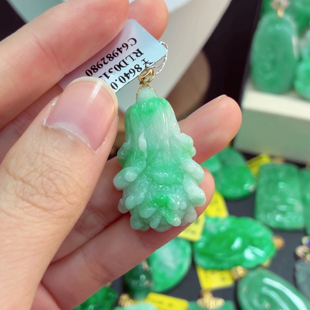 翡翠18K金镶嵌吊坠(不含链)