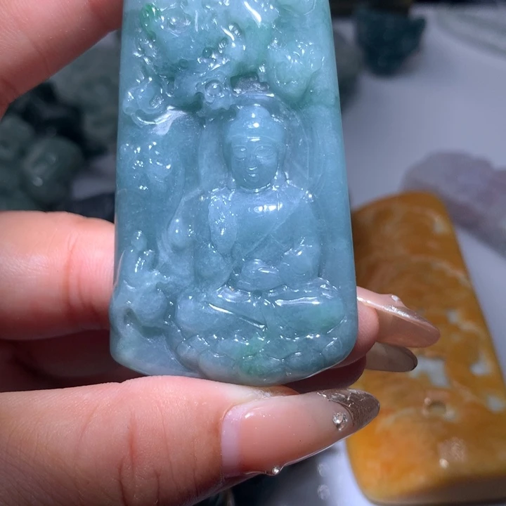 翡翠未镶嵌颈饰保真天然A货翡翠