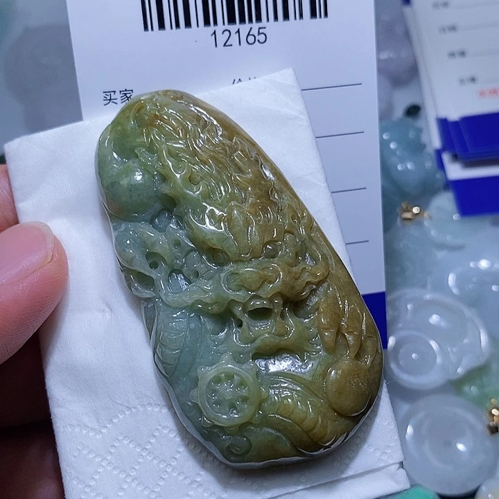 翡翠未镶嵌颈饰天光墟翡翠市场现金代购