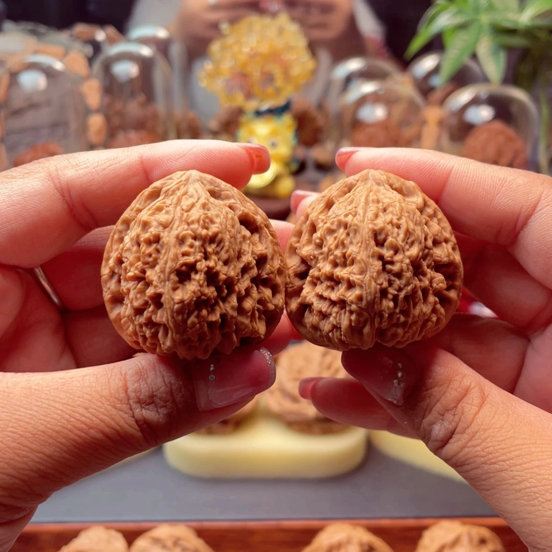 文玩核桃把件涿鹿全品南疆38