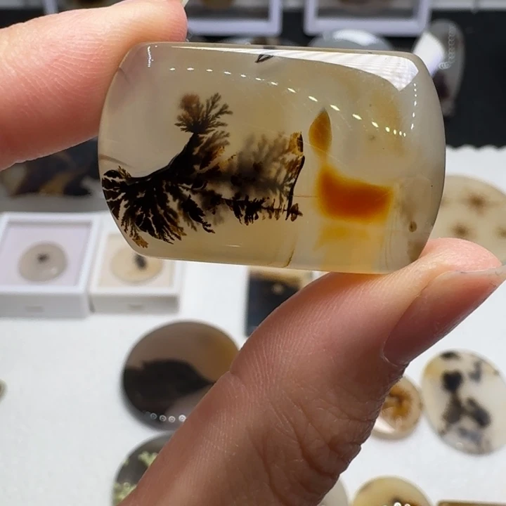 玛瑙/玉髓未镶嵌珠宝奇石