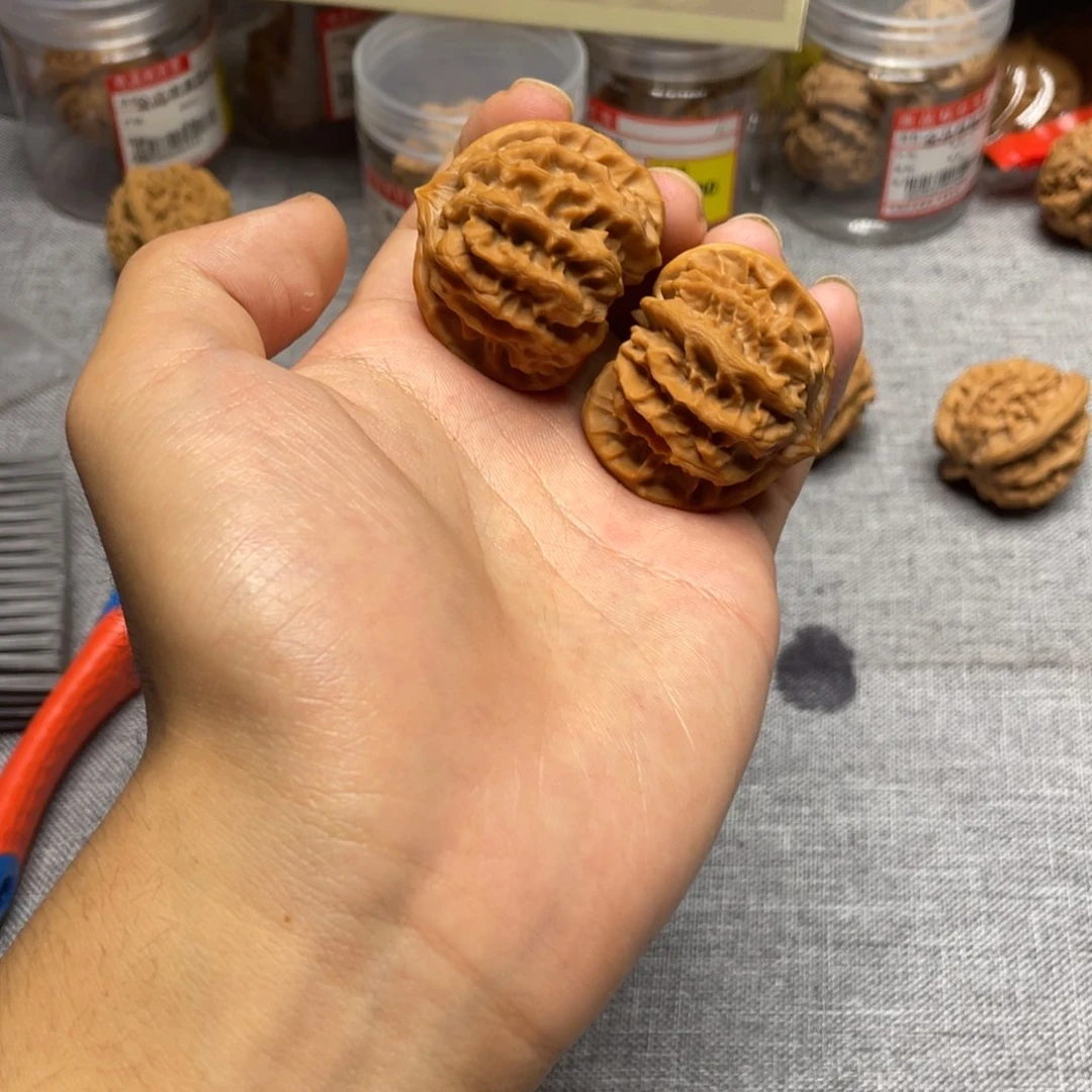 文玩核桃把件曹大龙 025