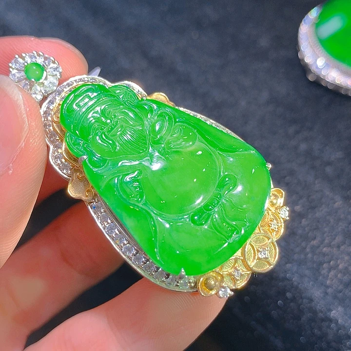 【闪购商品】翡翠颈饰银S925镶嵌翡翠