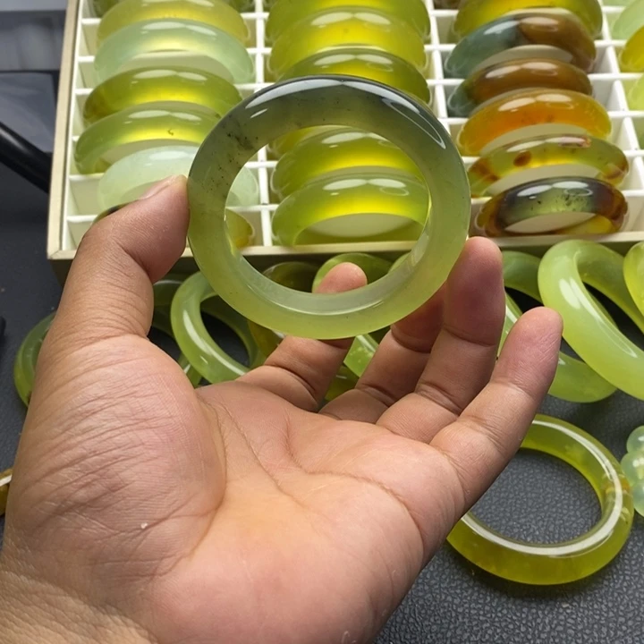 合金蛇纹石玉手镯