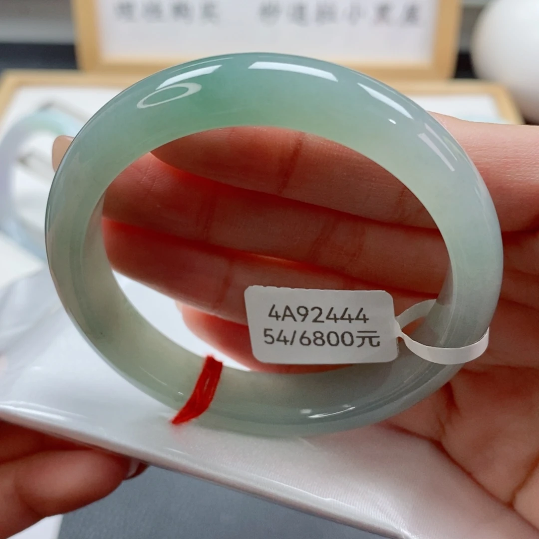 翡翠未镶嵌手镯天然A货翡翠手镯