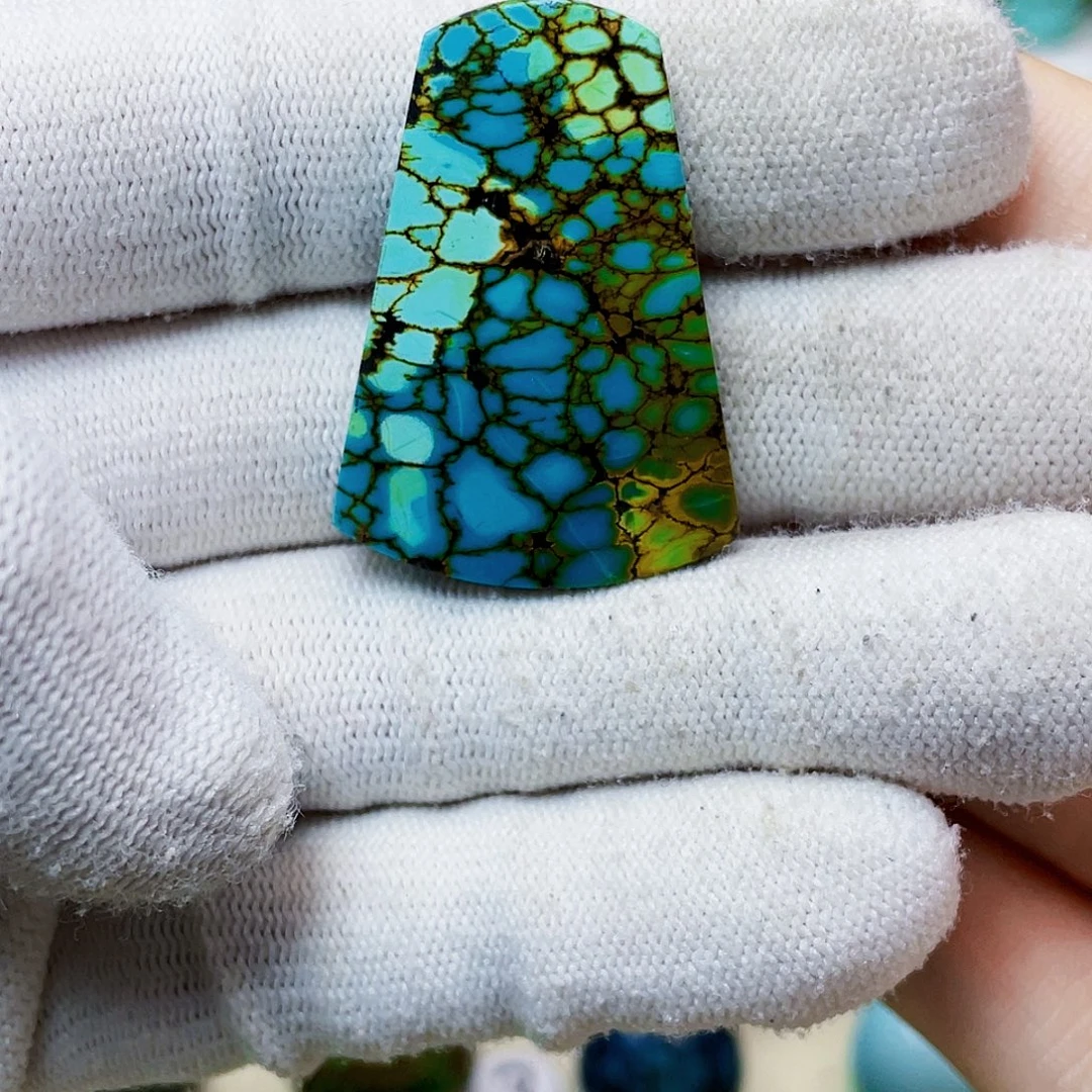 绿松石未镶嵌配饰