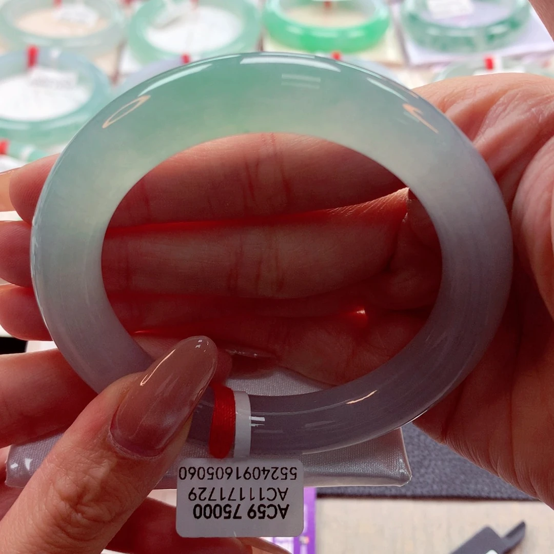 翡翠手镯未镶嵌胖圆（88）44号