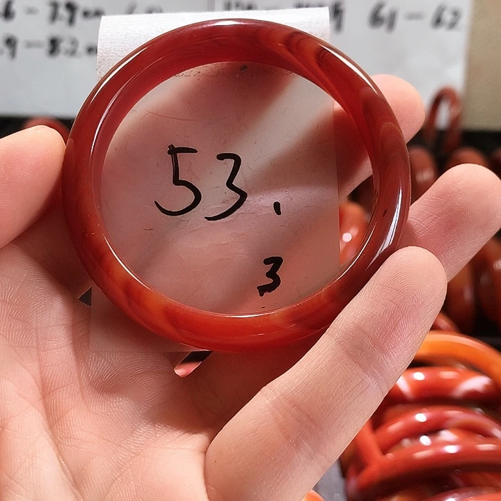 玛瑙/玉髓手镯未镶嵌