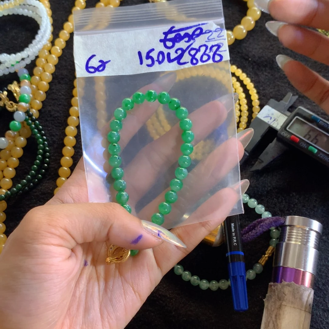 未镶嵌定制翡翠天然缅甸翡翠