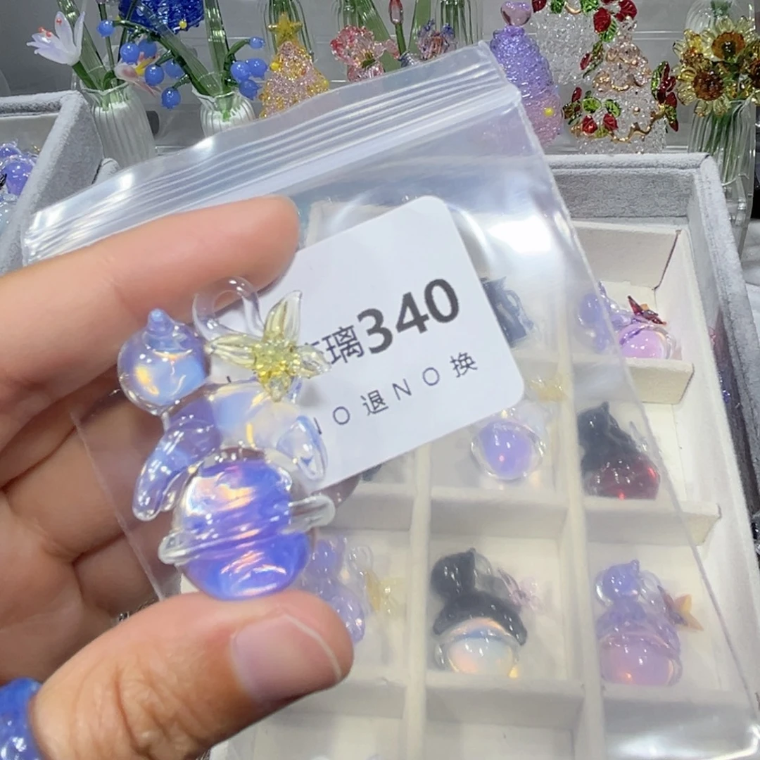 M***e琉璃吊坠（不含链）340星球猫一个