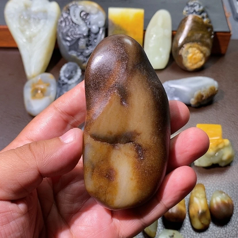 【闪购商品】和田玉未镶嵌颈饰见*面