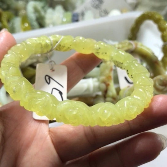 岫玉未镶嵌手镯58
