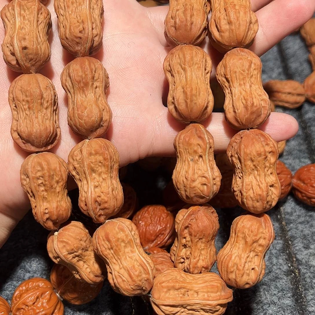 文玩核桃手串脖挂花生