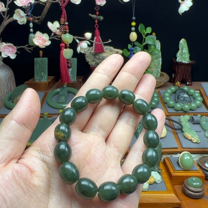 未镶嵌手链岫岩河磨玉（透闪石质玉）