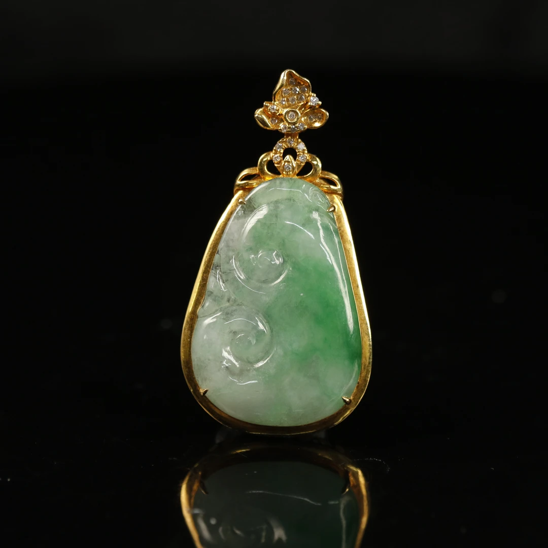 15天然缅甸翡翠A货18k绿如意/100566/上海嘉禾拍卖