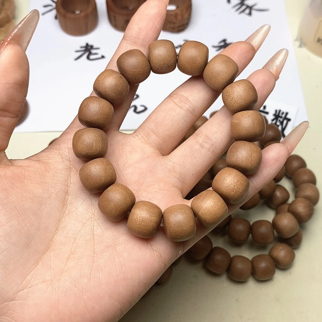 檀香木手串/手链13*14黑