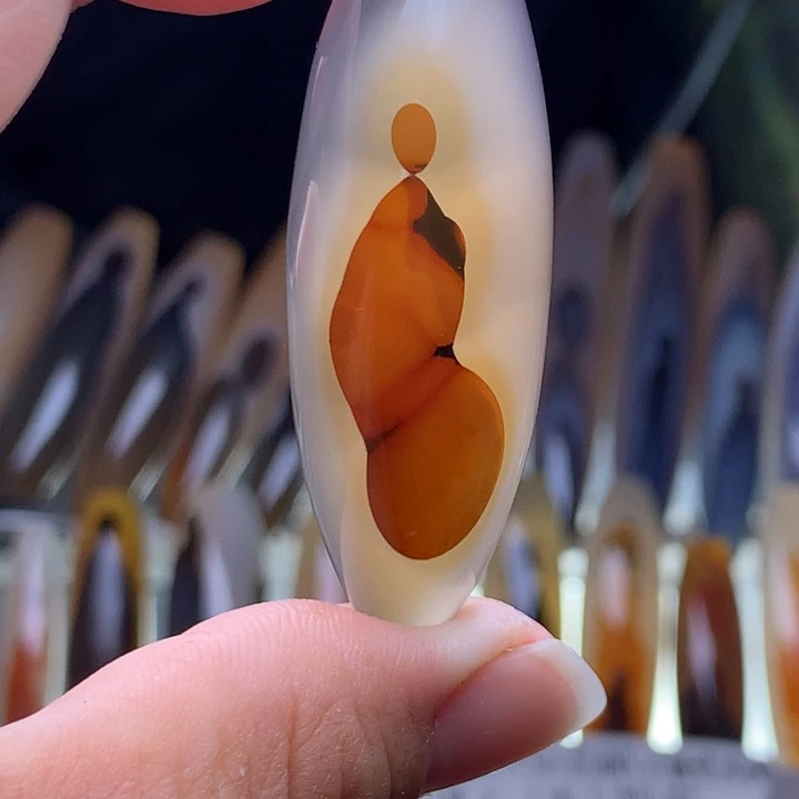 玛瑙/玉髓颈饰未镶嵌42