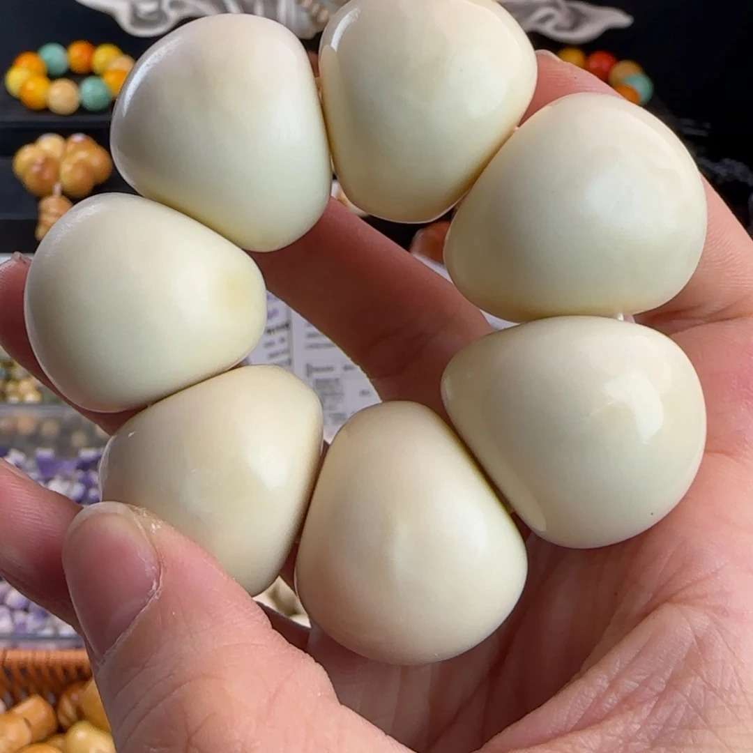 菩提根/象牙果吊坠微瑕牙果卡29左右蒜瓣手捻1个