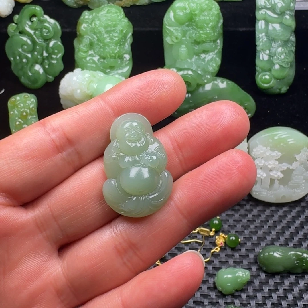 和田玉未镶嵌吊坠(不含链)