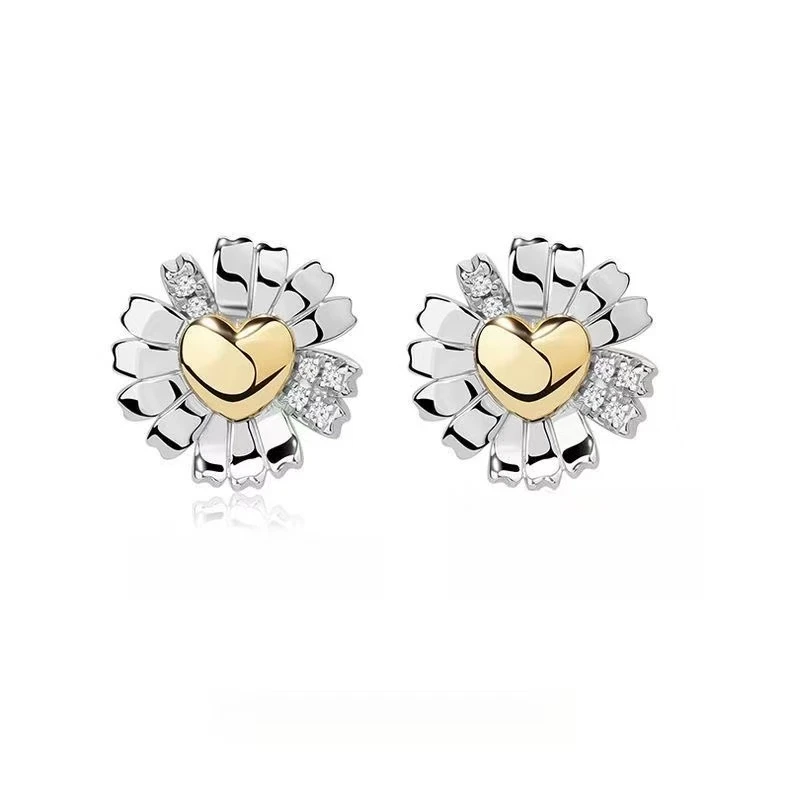 铜合金耳饰 高级感爱心雏菊锆石爱心雏菊耳钉灵动简约中式精致款
