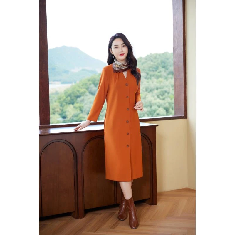 【七景超级太太】 2025秋冬南瓜色定制气质轻奢连衣裙    SL23245